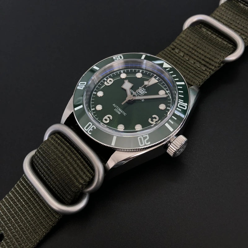 STEELDIVE Men Automatic Watch 41.1mm Diver Mechanical Wristwatch 20ATM Waterproof BGW-9 Luminous Ceramic Bezel NH35