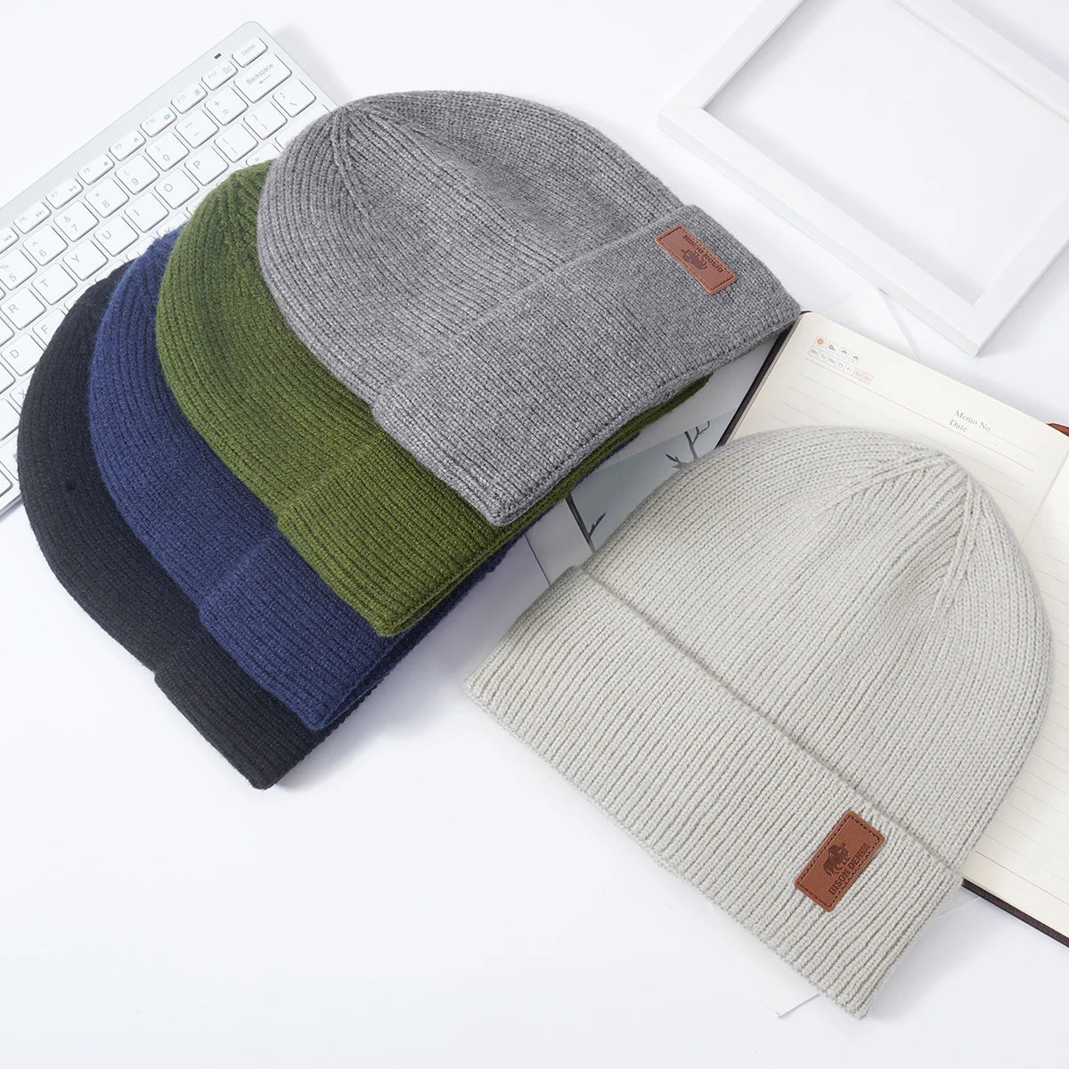 BISON DENIM Knitted Winter Beanie