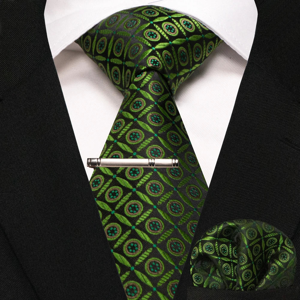 Men's Plaid Necktie Set – Tie, Pocket Square & Clip | 8cm