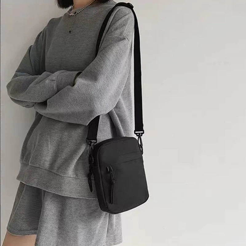 Lightweight Nylon Crossbody Bag – Compact Unisex Phone & Shoulder Bag
