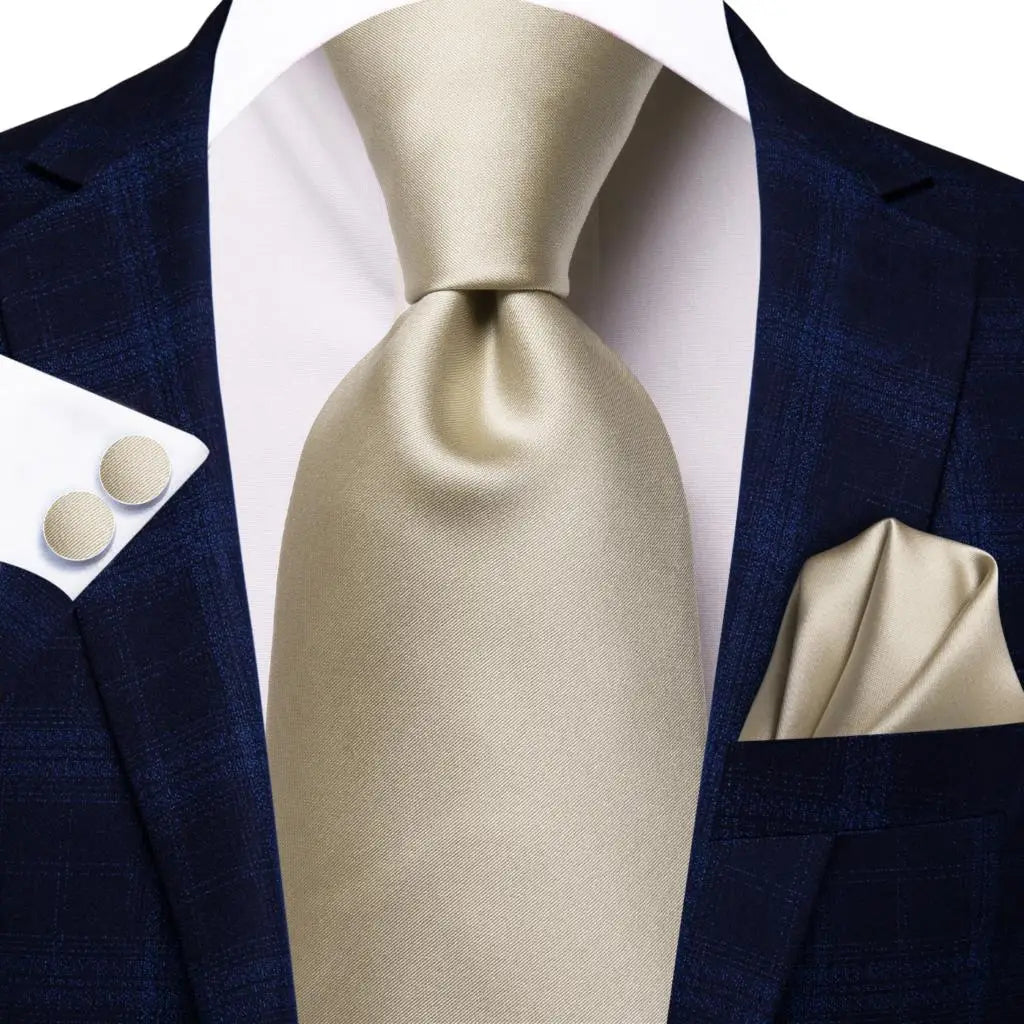 Hi-Tie Men's Necktie, Pocket Square & Cufflinks Set — Formal & Wedding