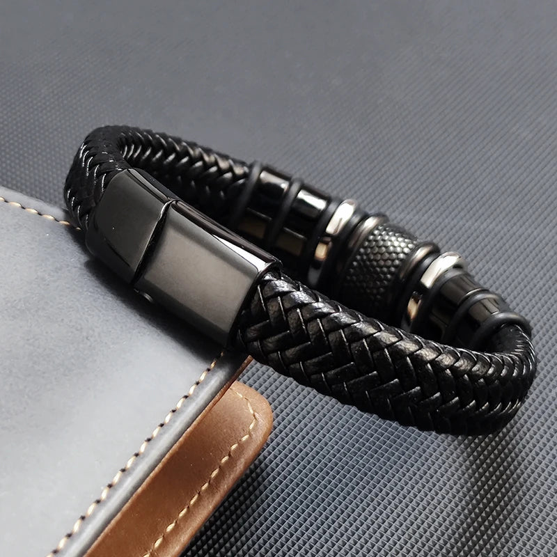 2025 New Style Domineering Hand-woven Combination Accessory Stainless Steel Men's Leather Bracelet Fashion Man Jewelry Wholesale