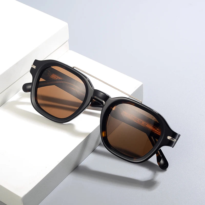 TAG Hezekiah 8775 Polarized Photochromic Oval Sunglasses