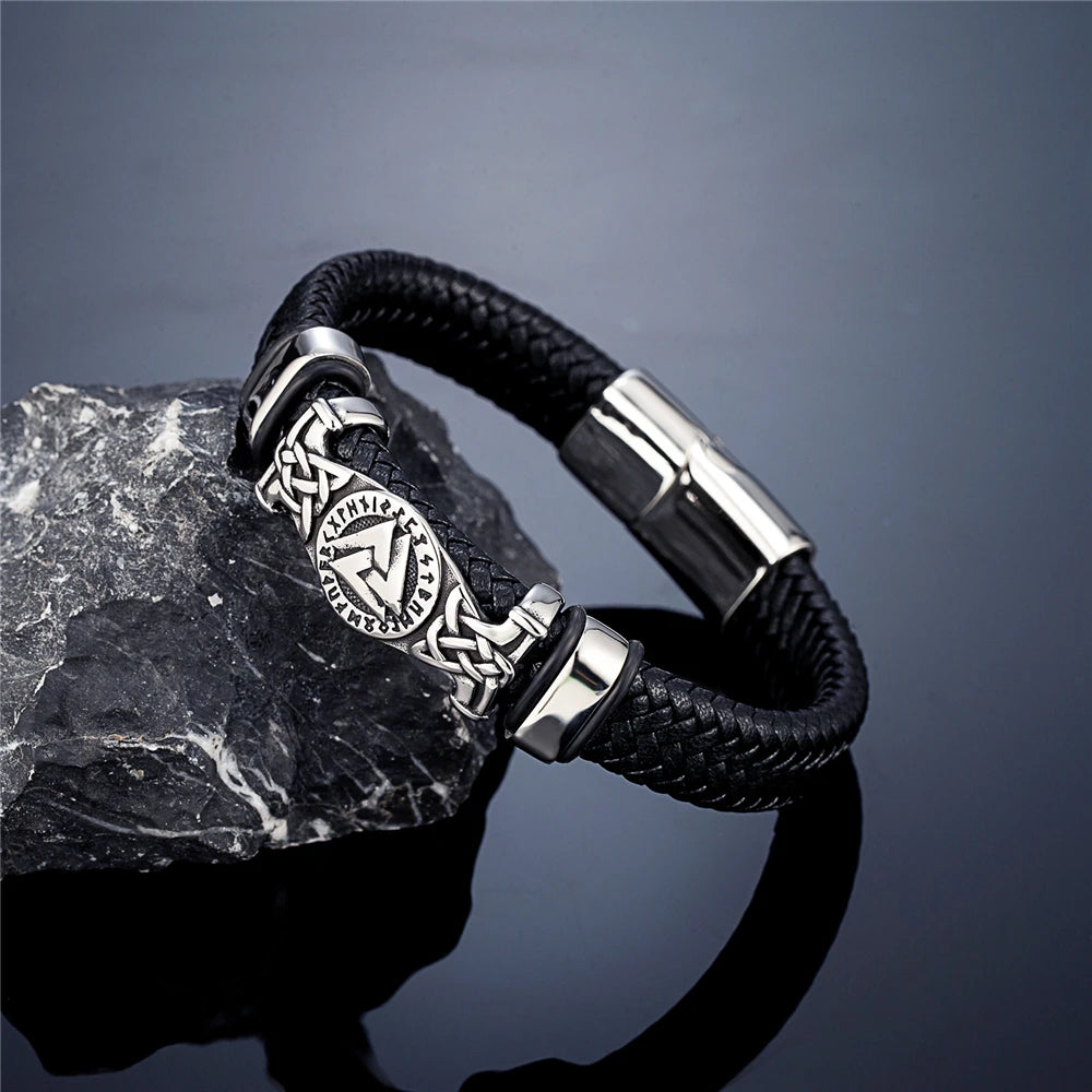 Vintage Handmade Norse Runes Valknut Bracelet Men Stainless Steel Vikings Celtic Knot Amulet Leather Bangle Scandinavian Jewelry