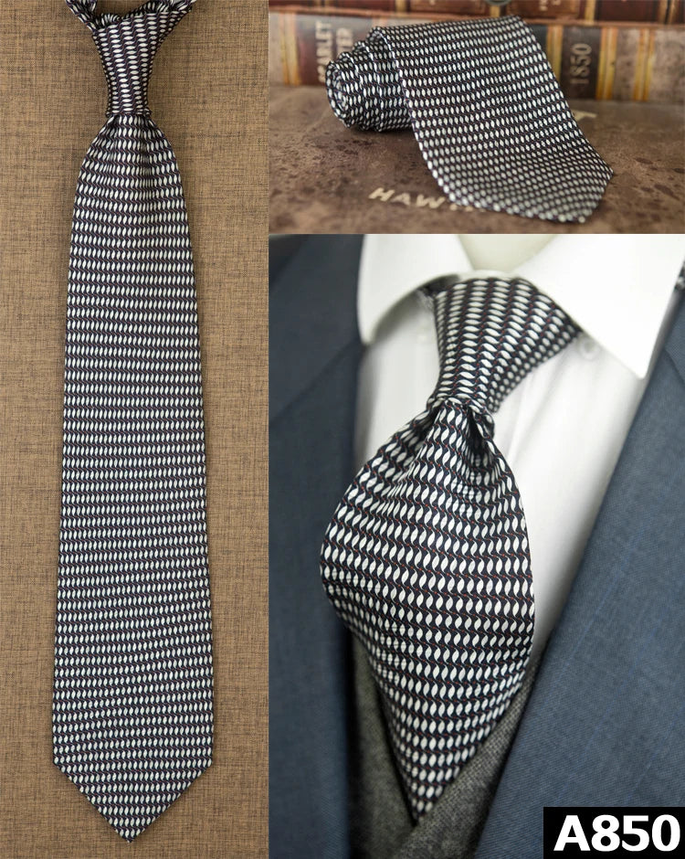100% Silk Men's Printed Necktie – Vintage & Novelty Collection