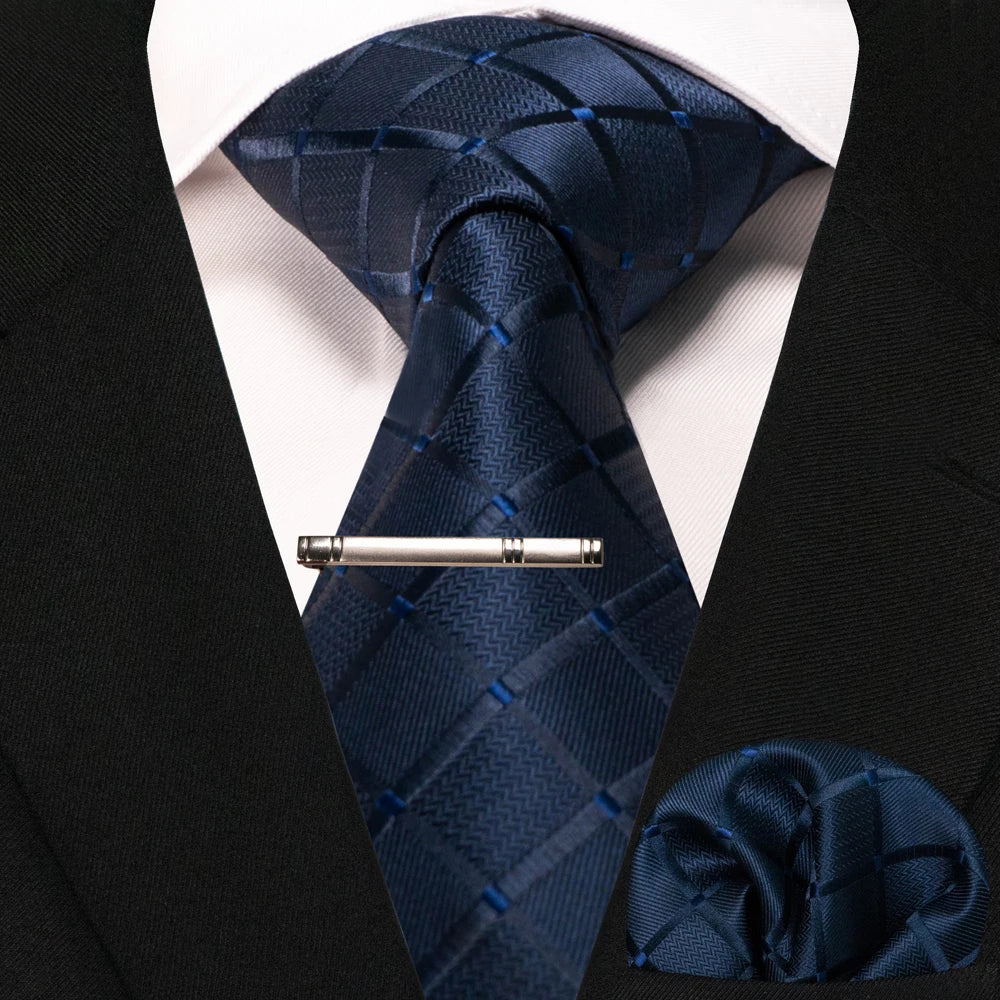 Men's Plaid Necktie Set – Tie, Pocket Square & Clip | 8cm