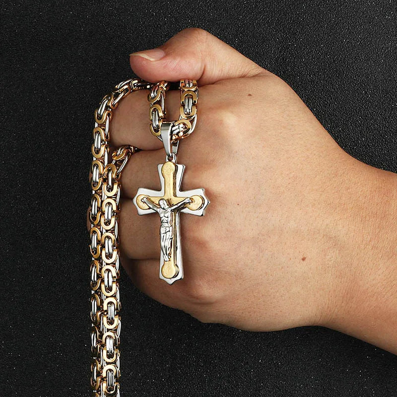 Diyalo Religious Jesus Cross Necklace Men Stainless Steel Crucifix Pendant with Byzantine Chain Necklaces Male Necklace Jewelry