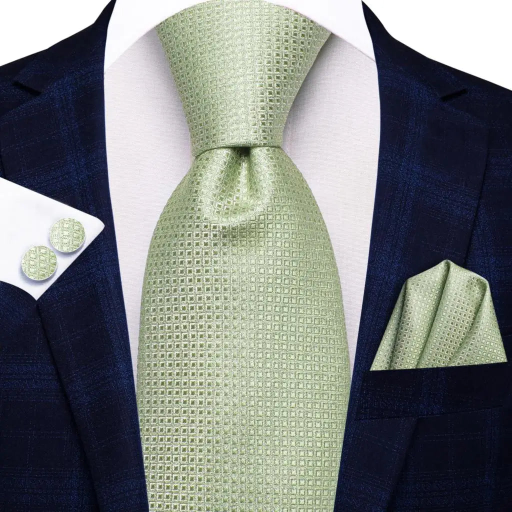 Hi-Tie Men's Necktie, Pocket Square & Cufflinks Set — Formal & Wedding
