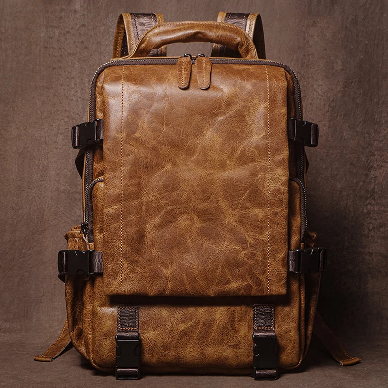 GURO Men's Genuine Leather Backpack