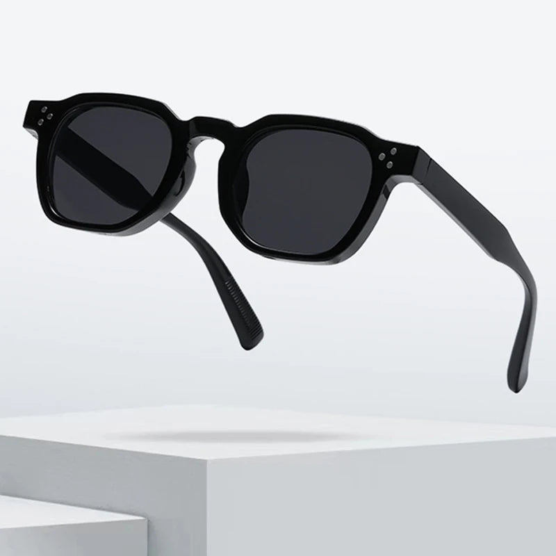 SO&EI New Square Sunglasses Women Retro Rivets Men Trending Sun Glasses UV400