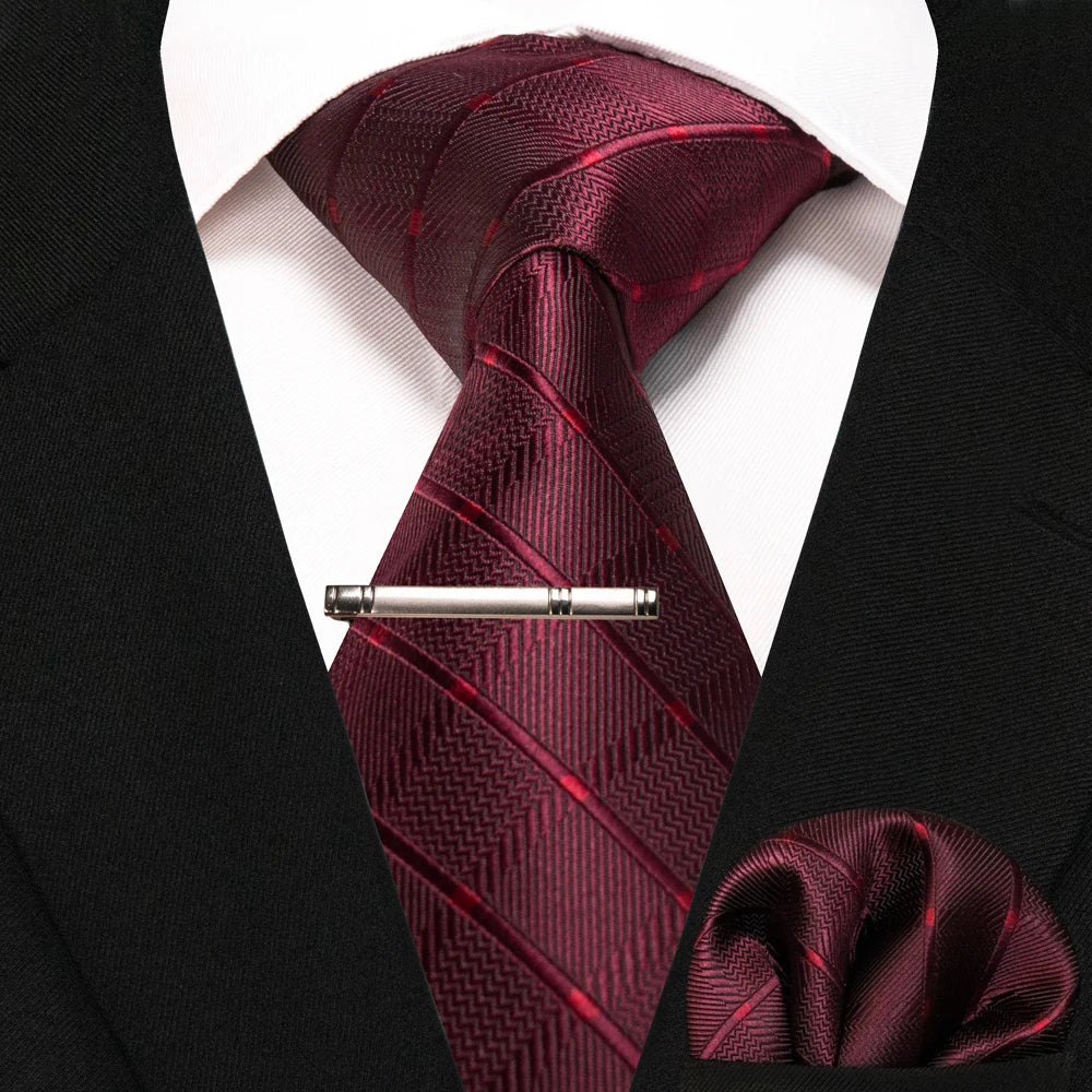 Men's Plaid Necktie Set – Tie, Pocket Square & Clip | 8cm