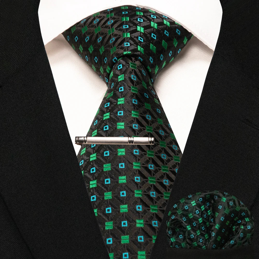 Men's Plaid Necktie Set – Tie, Pocket Square & Clip | 8cm