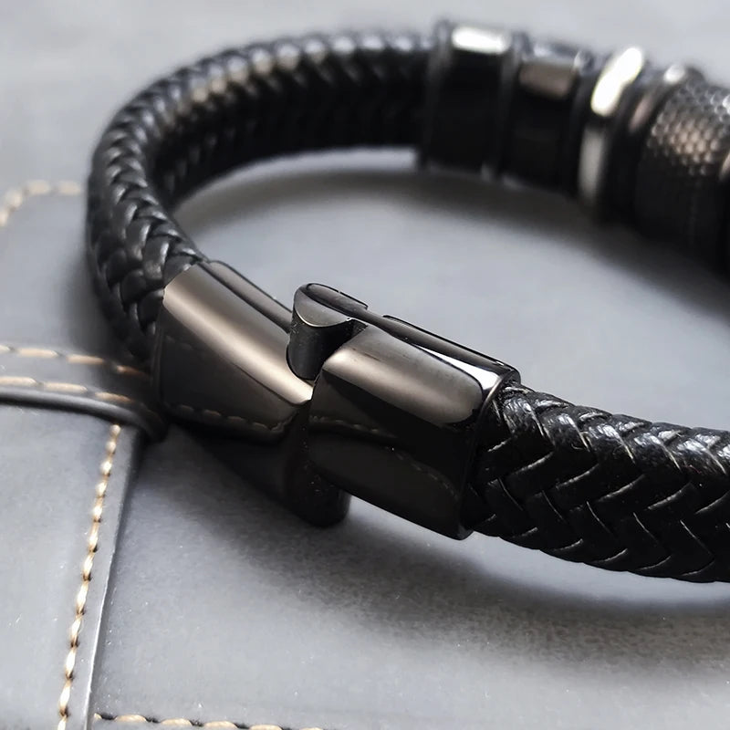 2025 New Style Domineering Hand-woven Combination Accessory Stainless Steel Men's Leather Bracelet Fashion Man Jewelry Wholesale