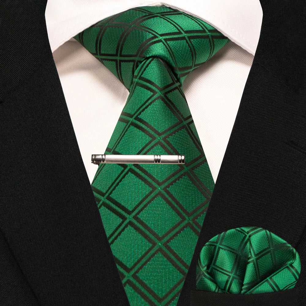 Men's Plaid Necktie Set – Tie, Pocket Square & Clip | 8cm