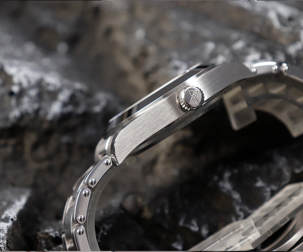 CRONOS L6025 39mm Automatic Diver | NH35 or PT5000 | Sapphire | Enamel Dial | 20ATM