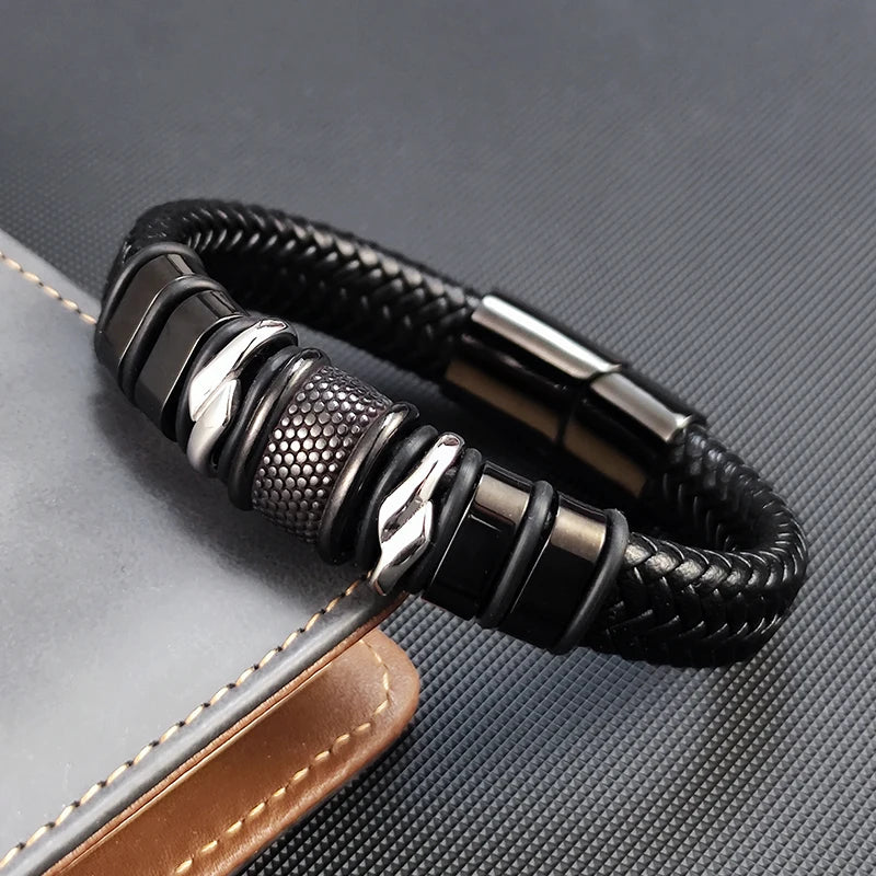 2025 New Style Domineering Hand-woven Combination Accessory Stainless Steel Men's Leather Bracelet Fashion Man Jewelry Wholesale
